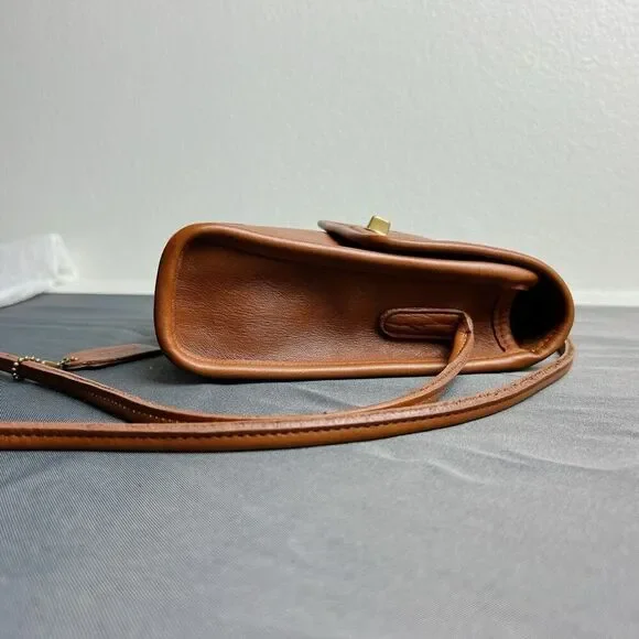NEW! Coach vintage Scooter Bag 90s leather crossbody 9893